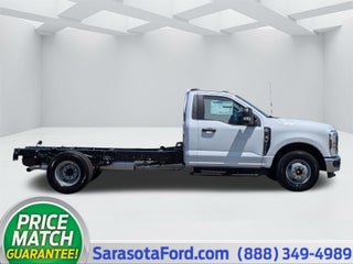 2025 Ford Super Duty F-350 DRW XL