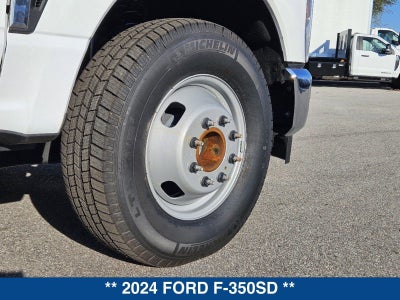 2024 Ford Super Duty F-350 DRW XL