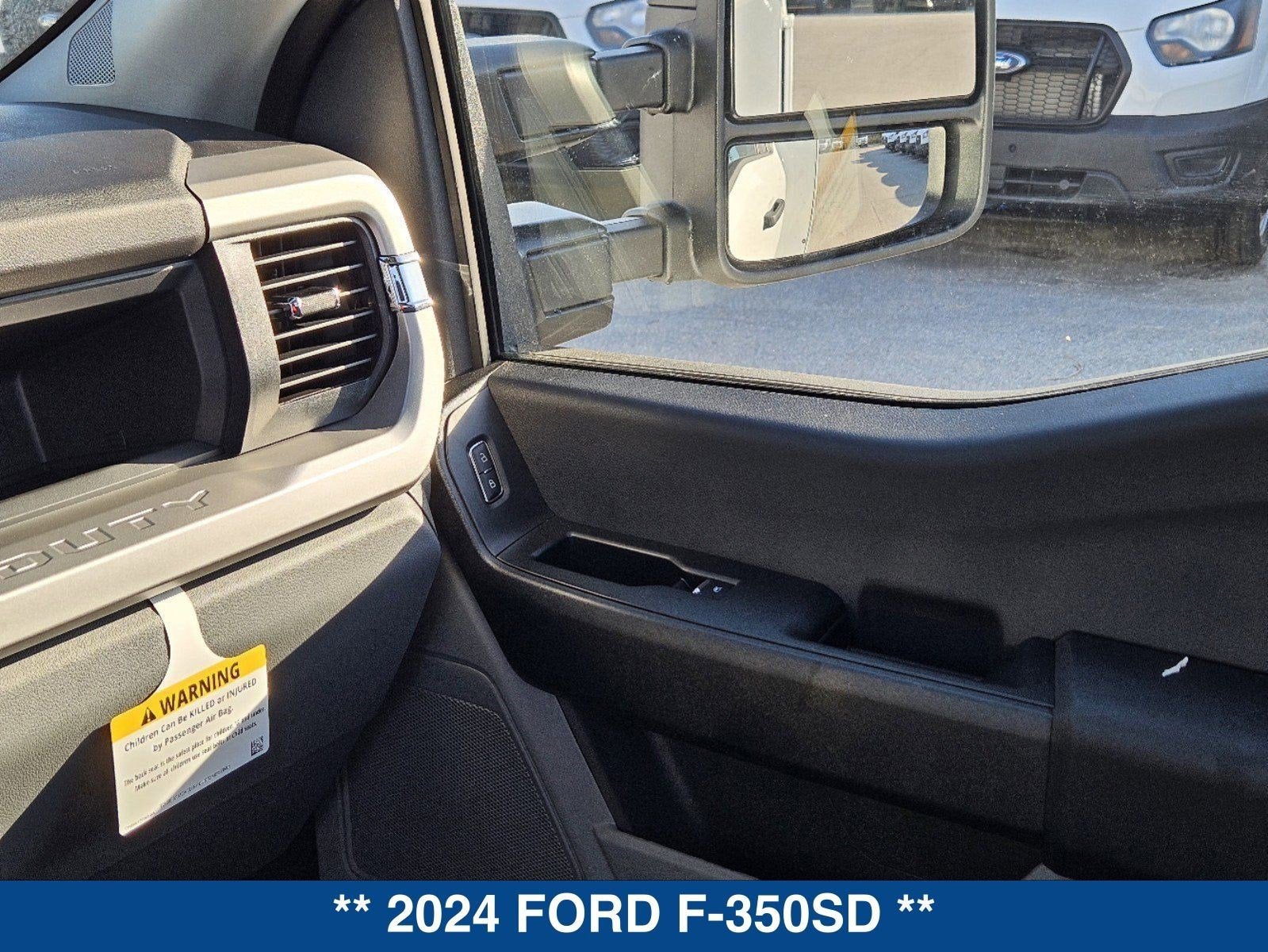 2024 Ford Super Duty F-350 DRW XL