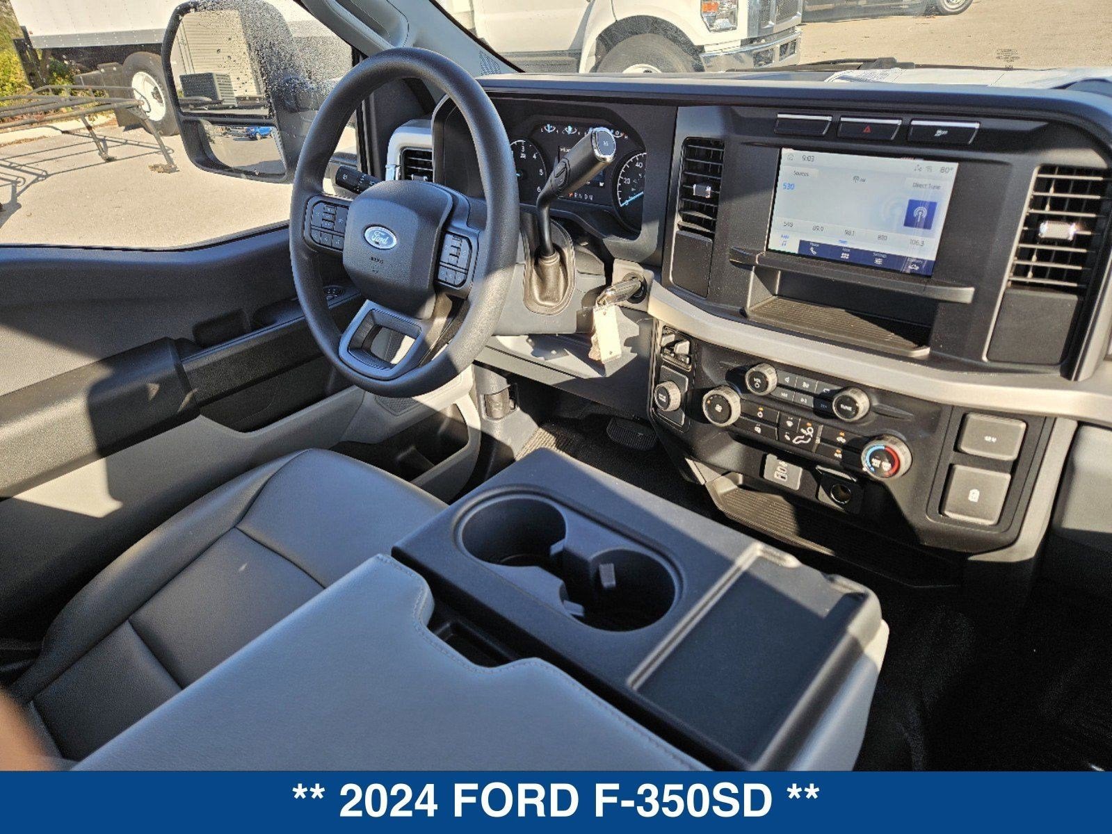 2024 Ford Super Duty F-350 DRW XL