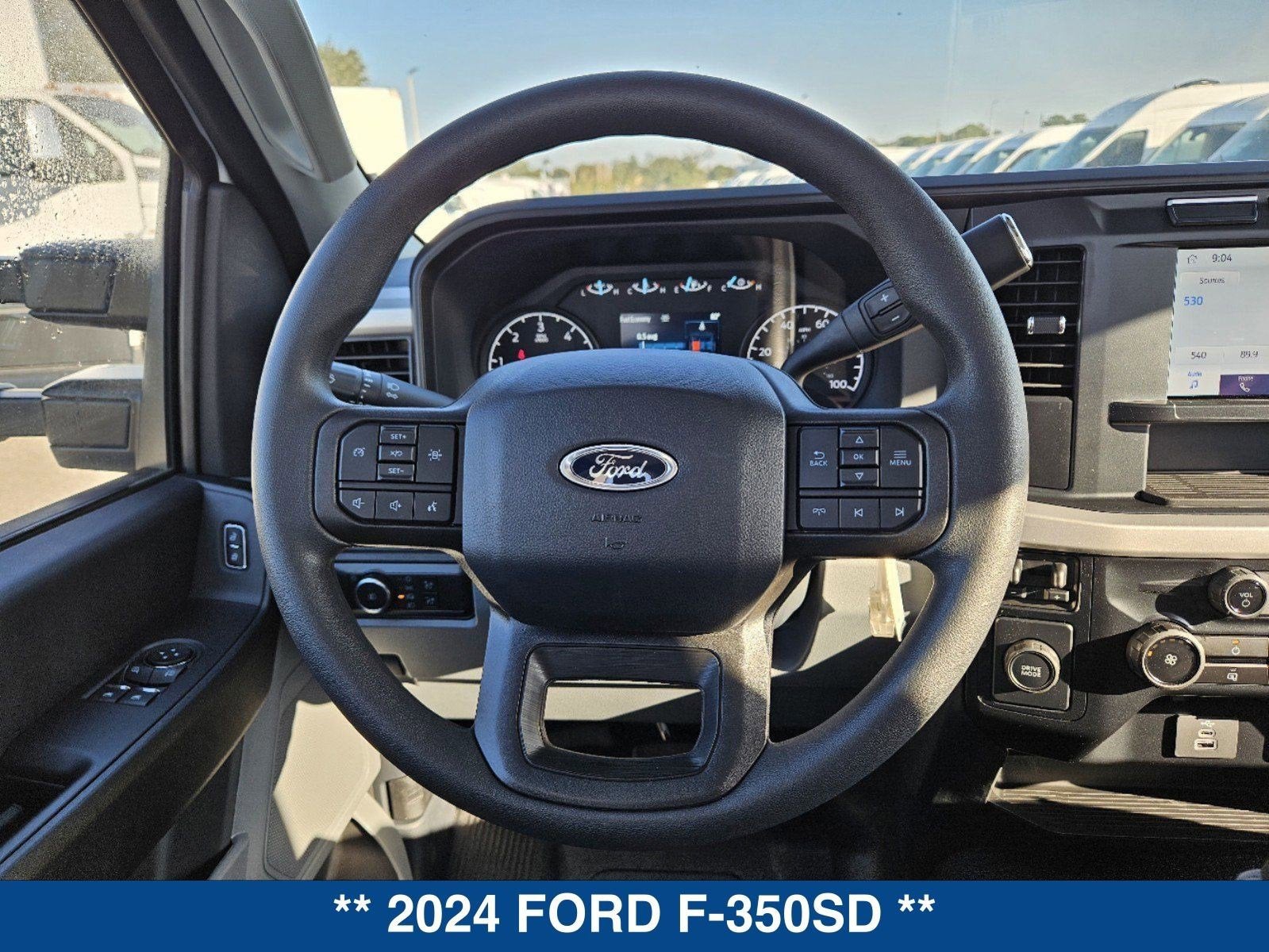 2024 Ford Super Duty F-350 DRW XL