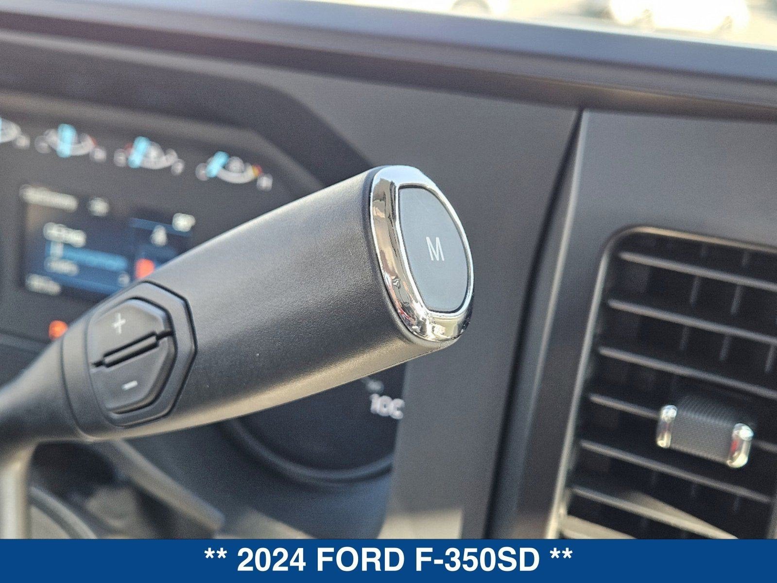 2024 Ford Super Duty F-350 DRW XL