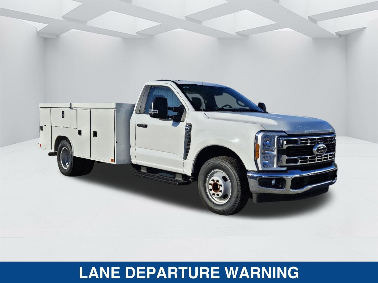2024 Ford Super Duty F-350 DRW XL
