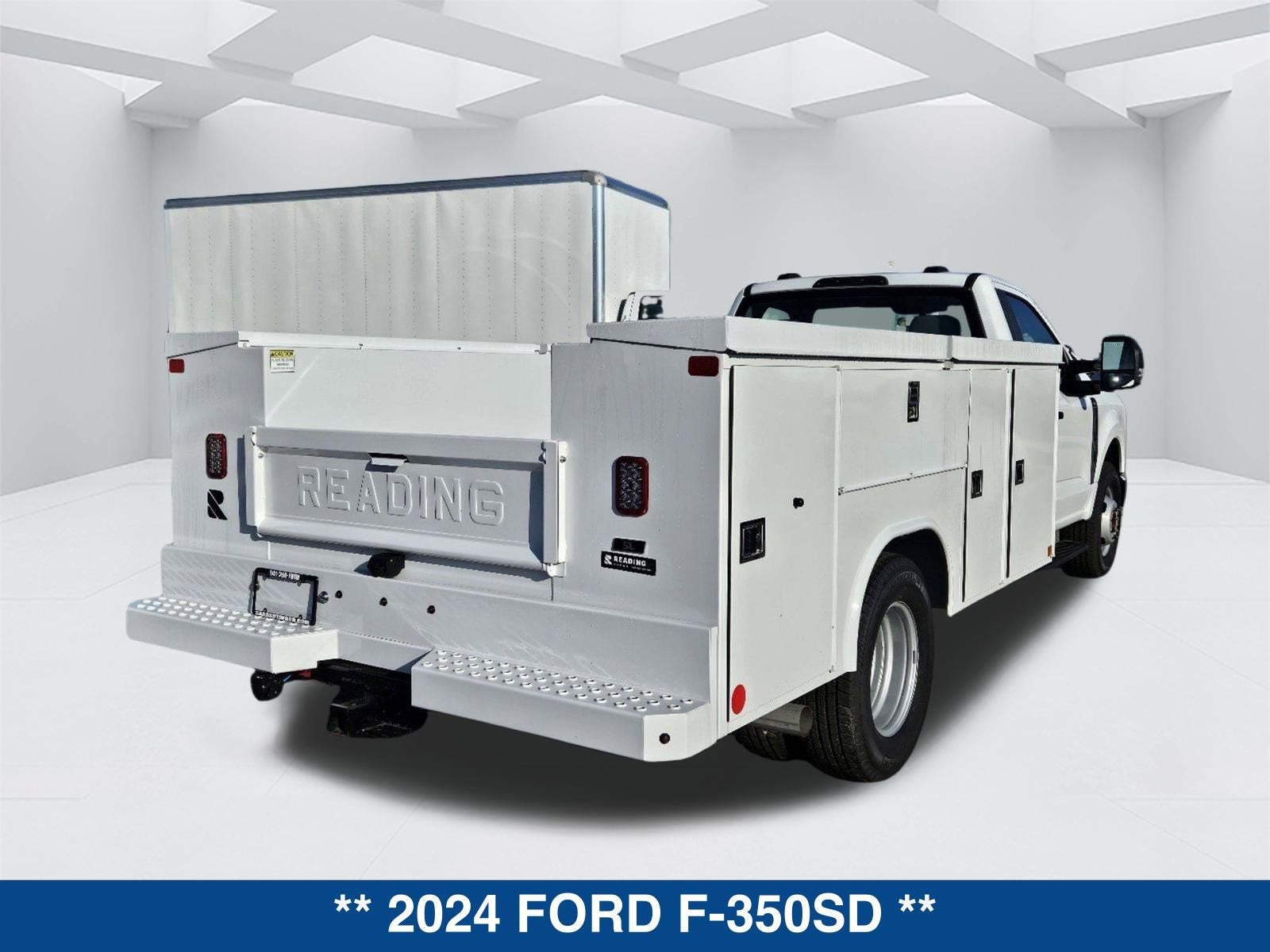 2024 Ford Super Duty F-350 DRW XL