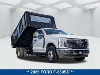 2025 Ford Super Duty F-350 DRW F-350® XL
