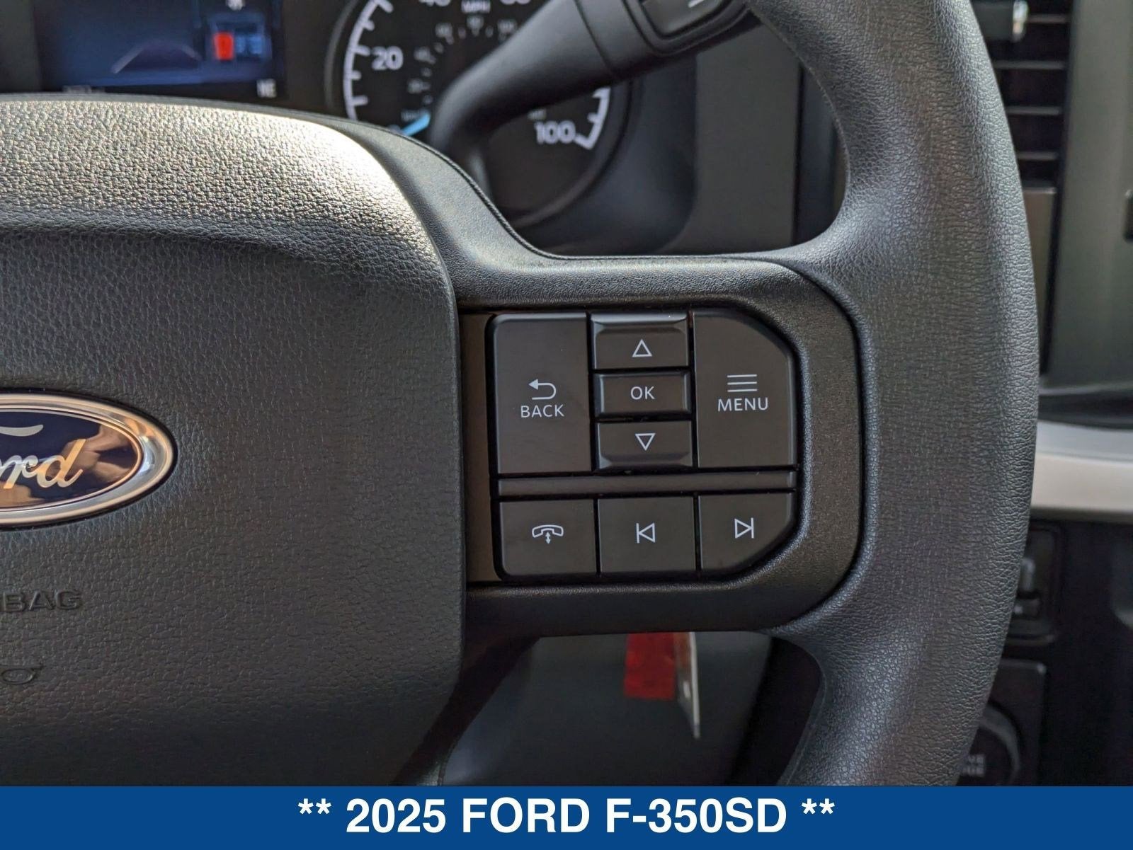 2025 Ford Super Duty F-350 DRW F-350® XL