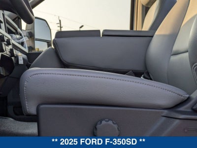 2025 Ford Super Duty F-350 DRW XL
