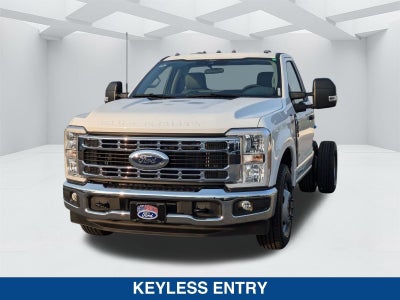 2025 Ford Super Duty F-350 DRW XL