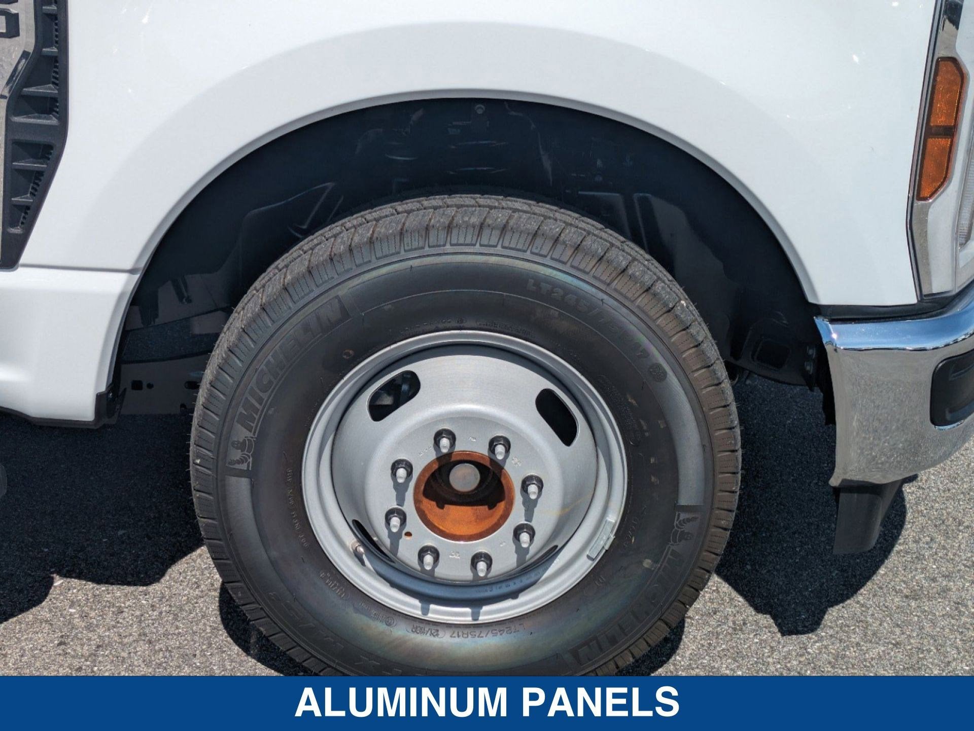 2024 Ford Super Duty F-350 DRW XL