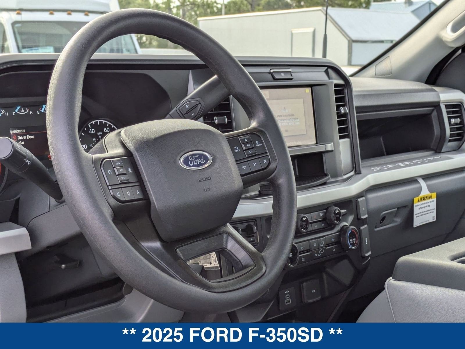 2025 Ford Super Duty F-350 DRW XL