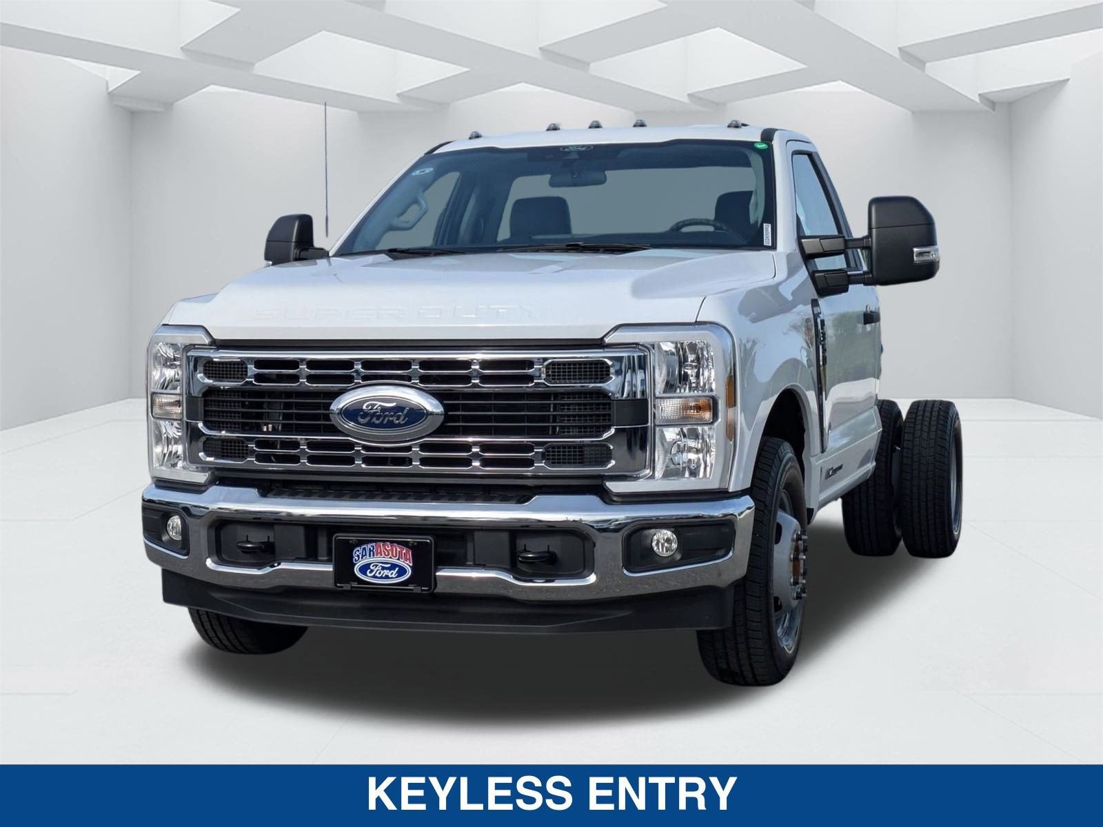 2025 Ford Super Duty F-350 DRW XL