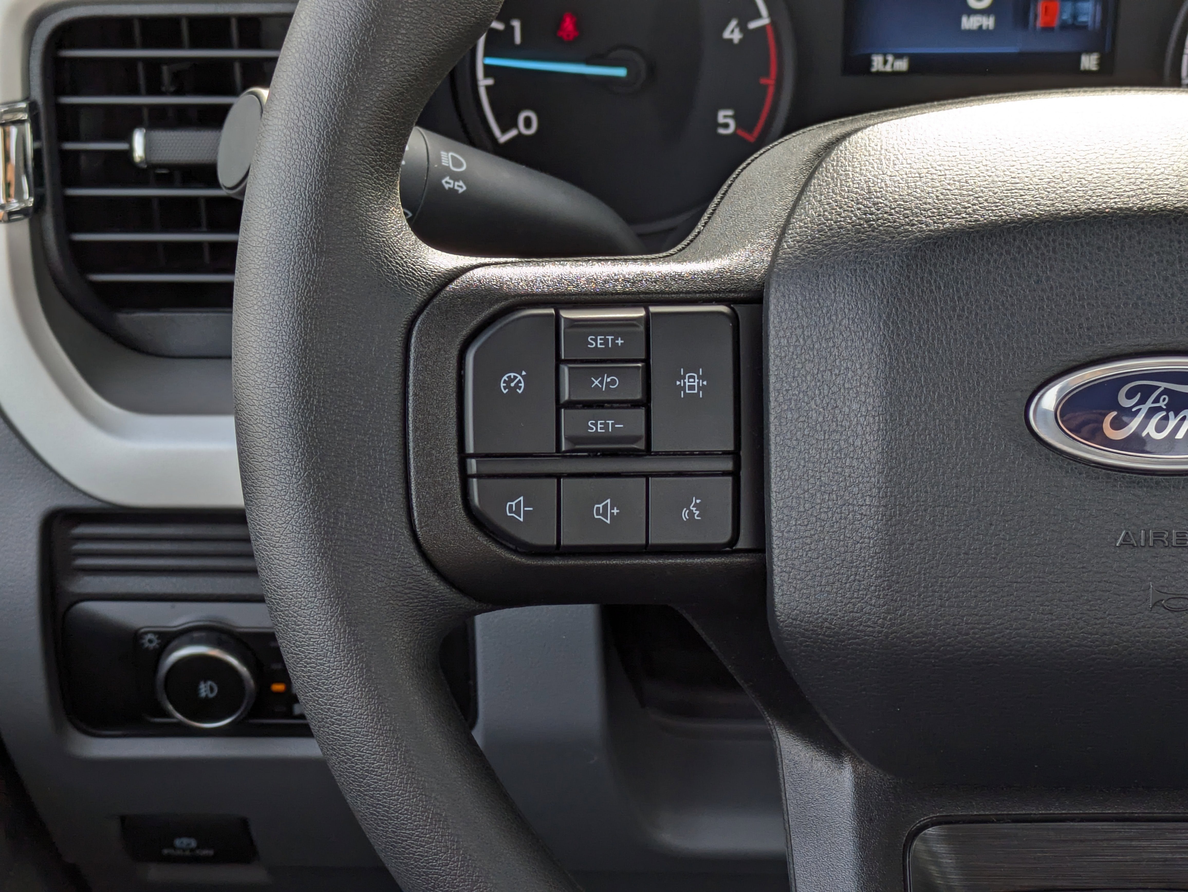 2025 Ford Super Duty F-350 DRW XL