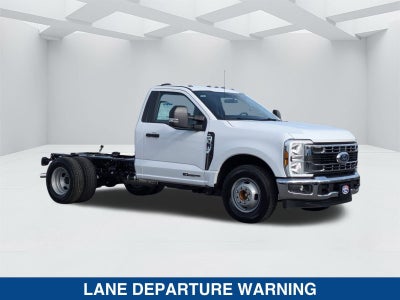 2025 Ford Super Duty F-350 DRW XL