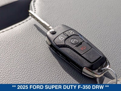 2025 Ford Super Duty F-350 DRW XL