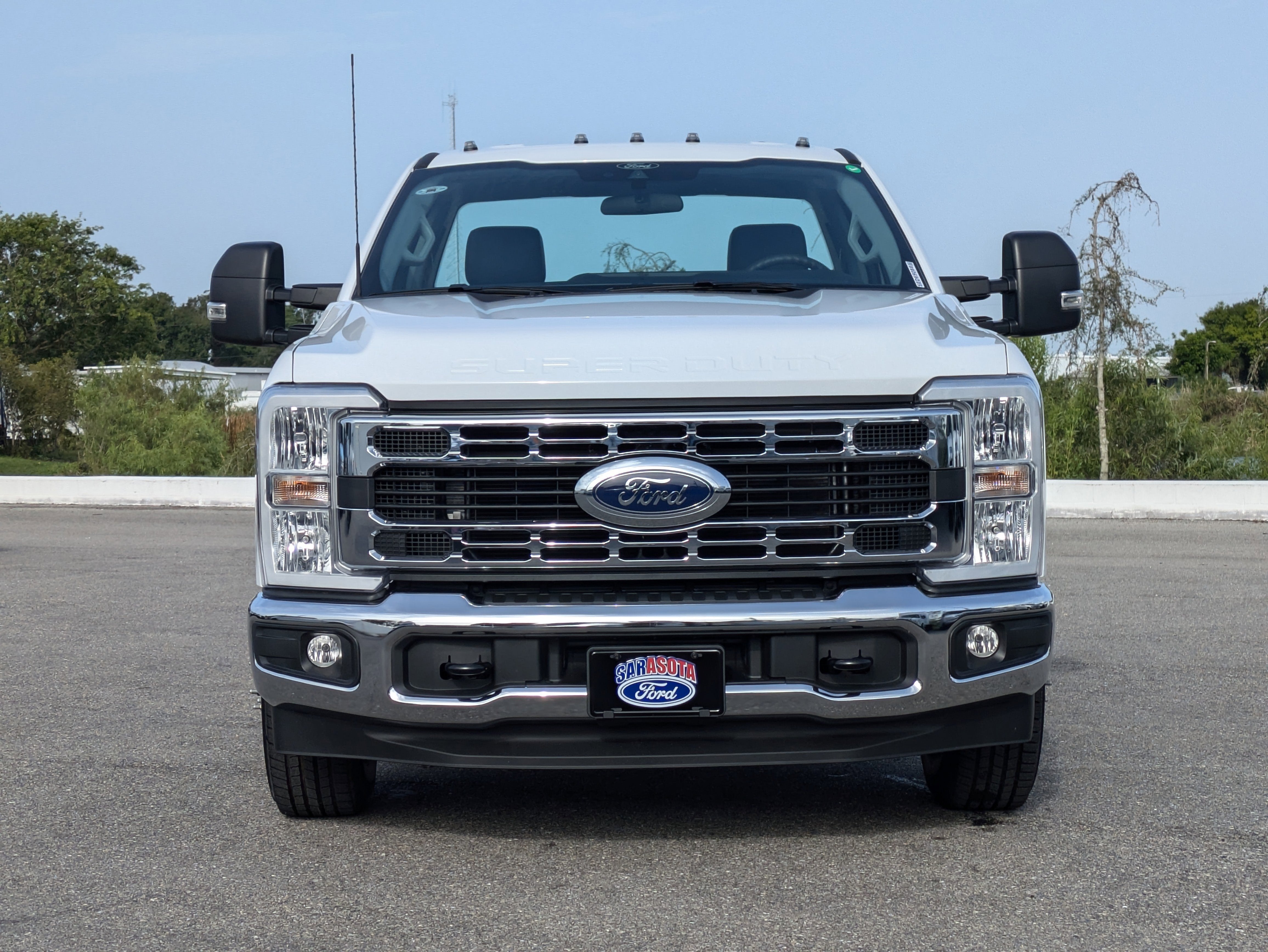 2025 Ford Super Duty F-350 DRW XL