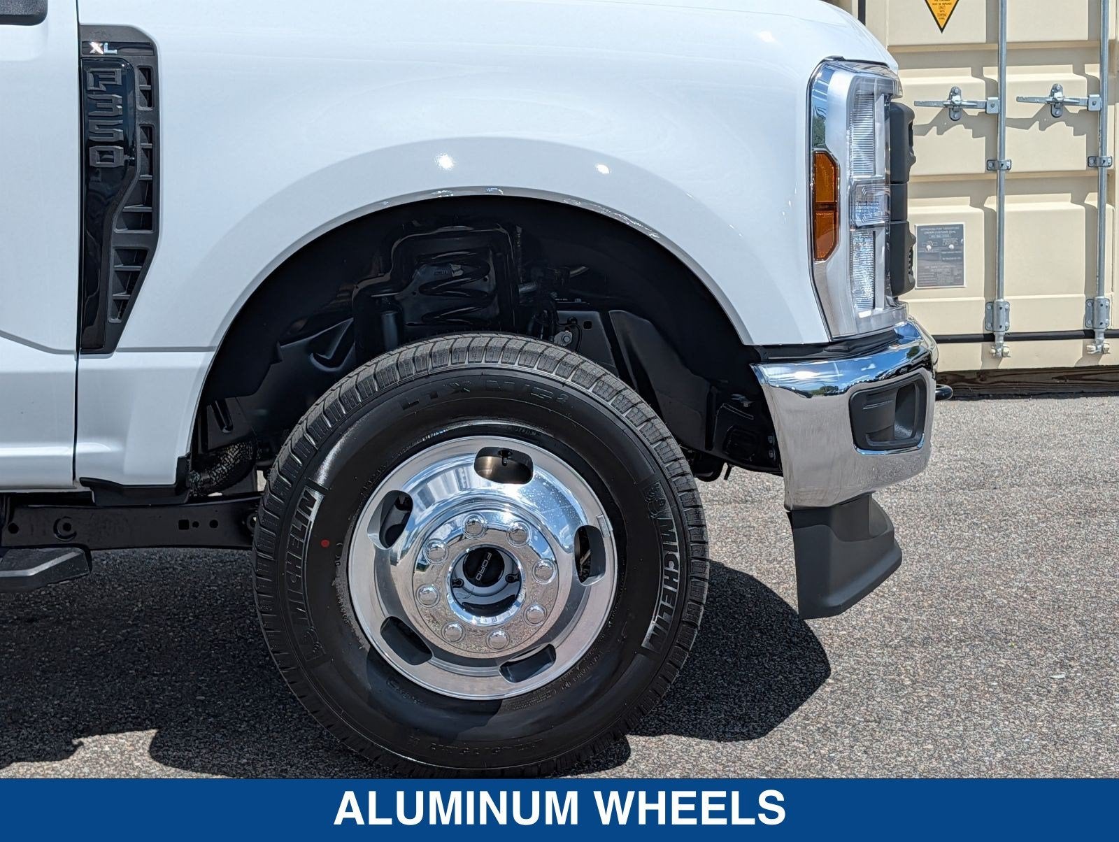 2027 Ford F-350SD XL