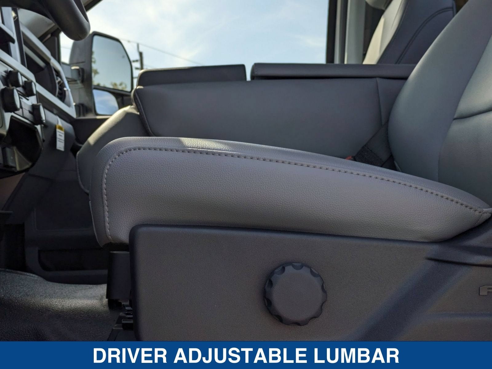 2025 Ford Super Duty F-350 DRW XL