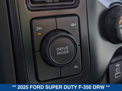 2025 Ford Super Duty F-350 DRW XL