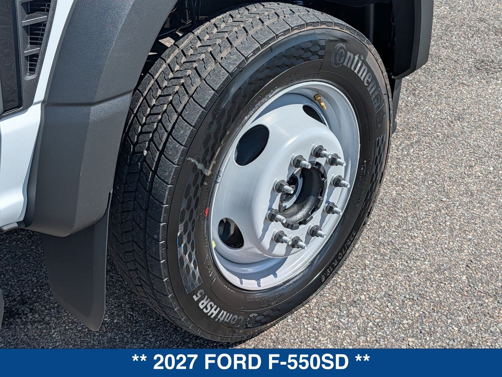 2027 Ford F-550SD XL