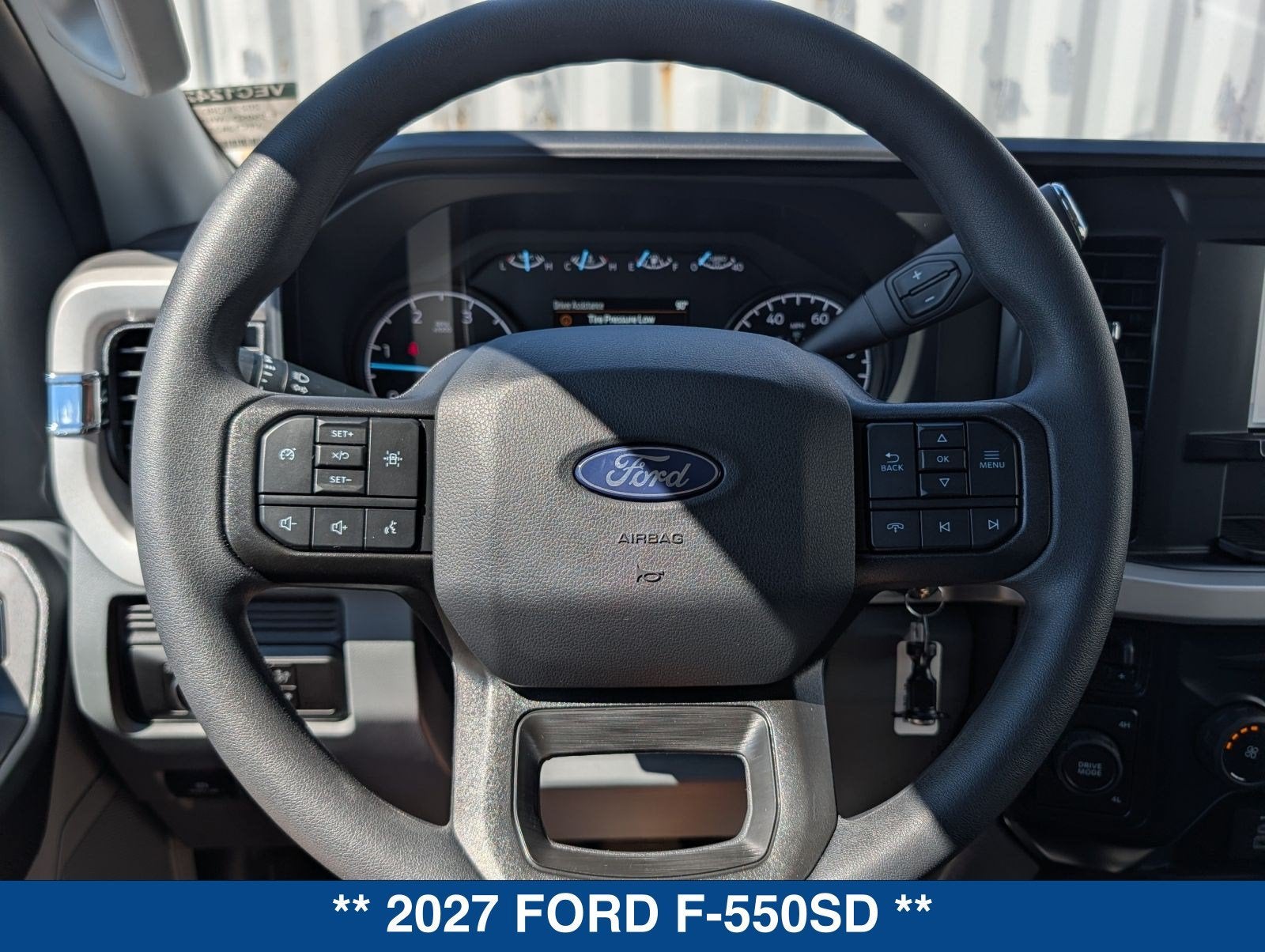 2027 Ford F-550SD XL