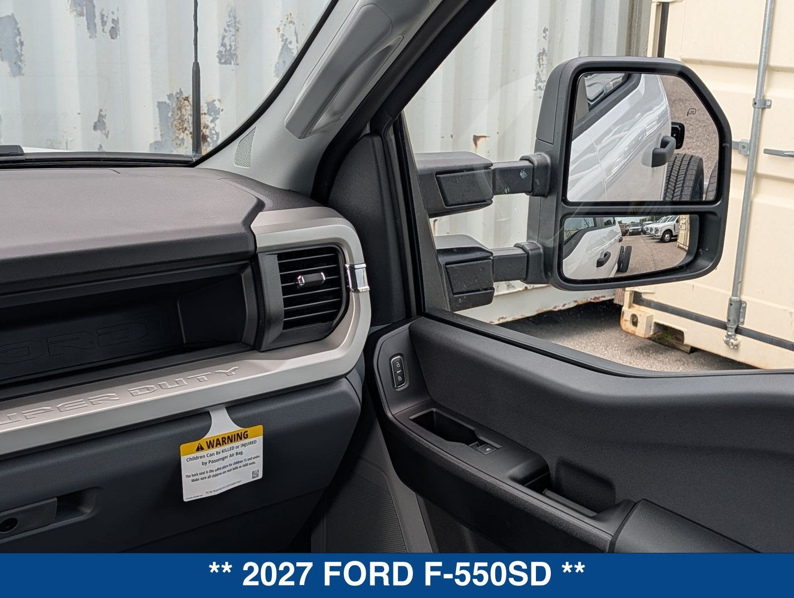 2027 Ford F-550SD XL
