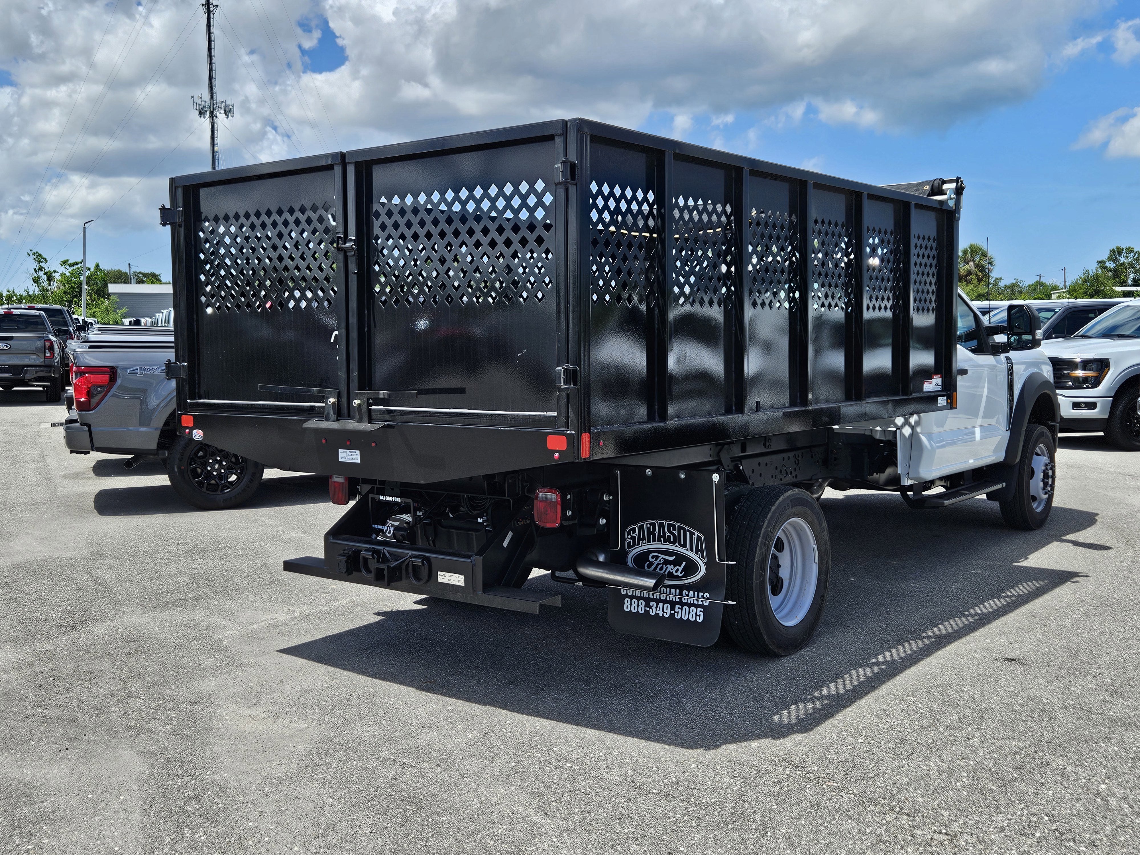 2025 Ford F-450SD XL