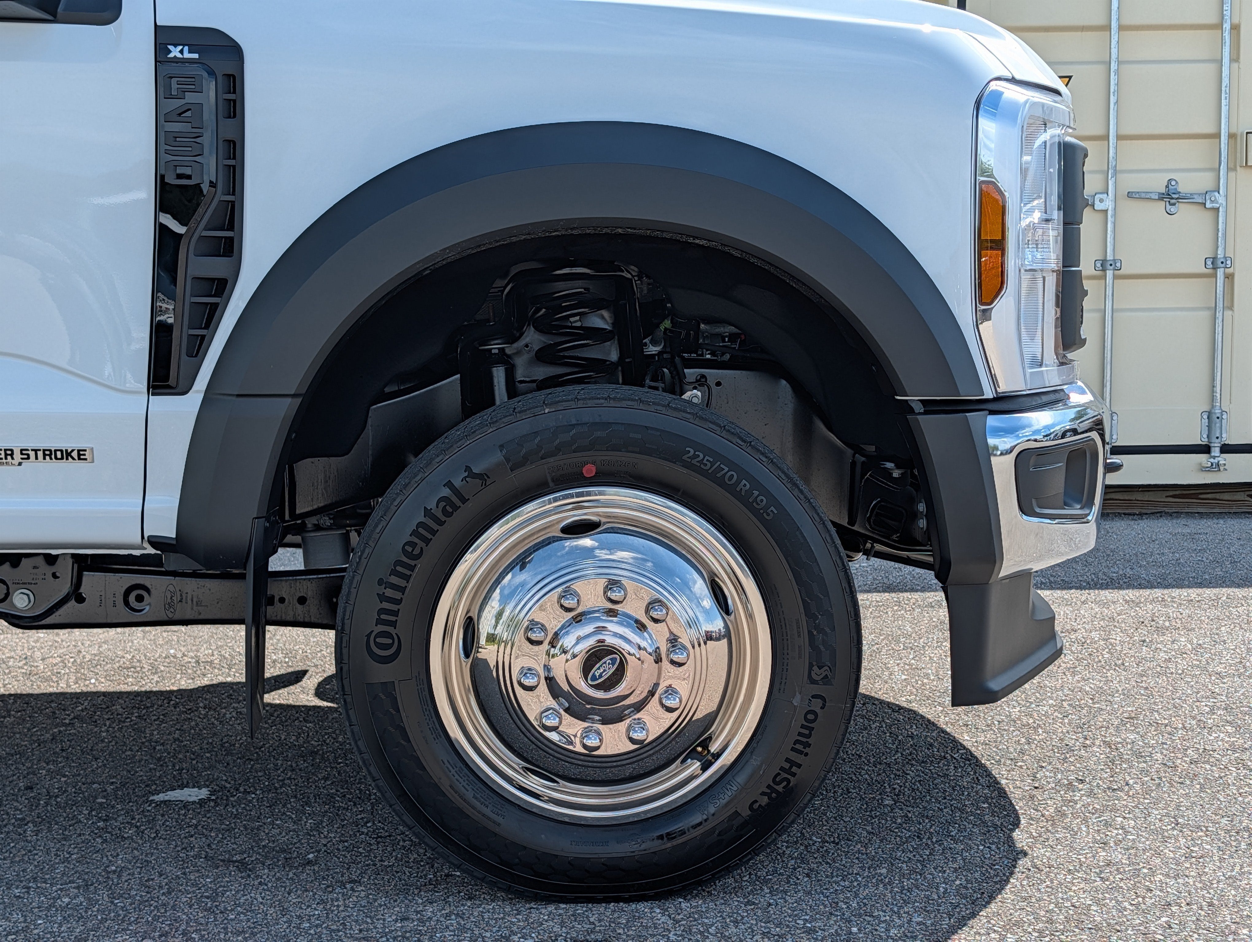 2027 Ford F-450SD XL