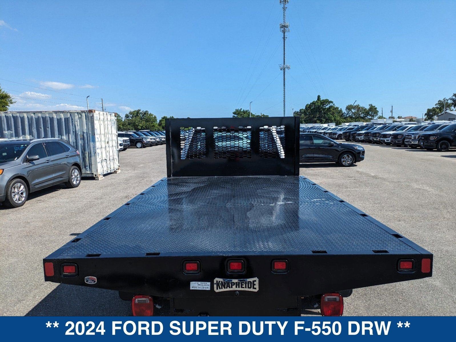 2024 Ford Super Duty F-550 DRW XL