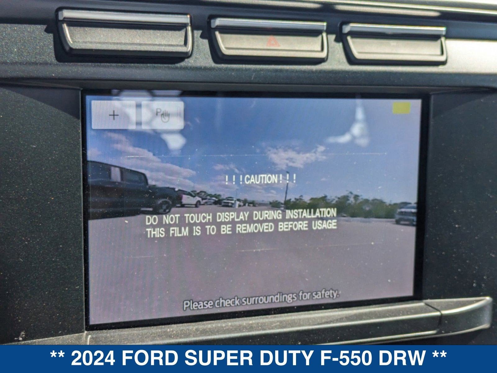 2024 Ford Super Duty F-550 DRW XL