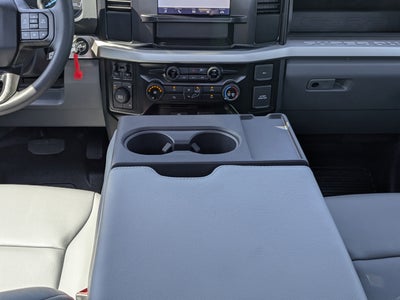 2025 Ford F-550SD XL