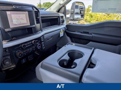 2025 Ford F-550SD XL