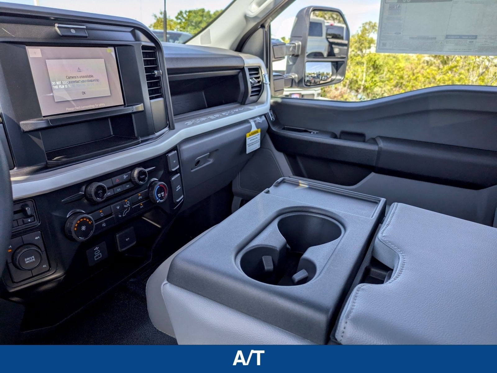 2025 Ford F-550SD XL