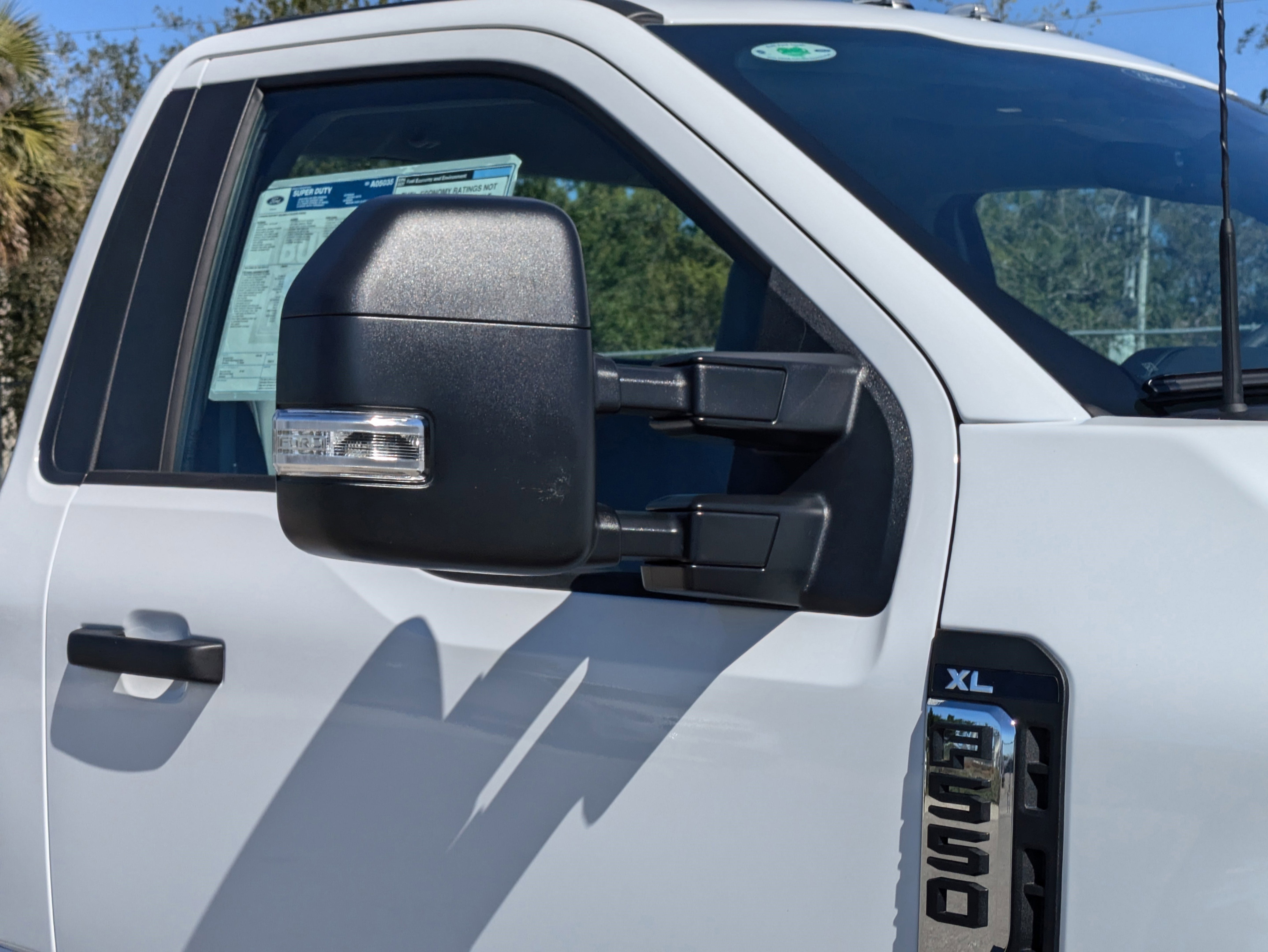 2025 Ford F-550SD XL