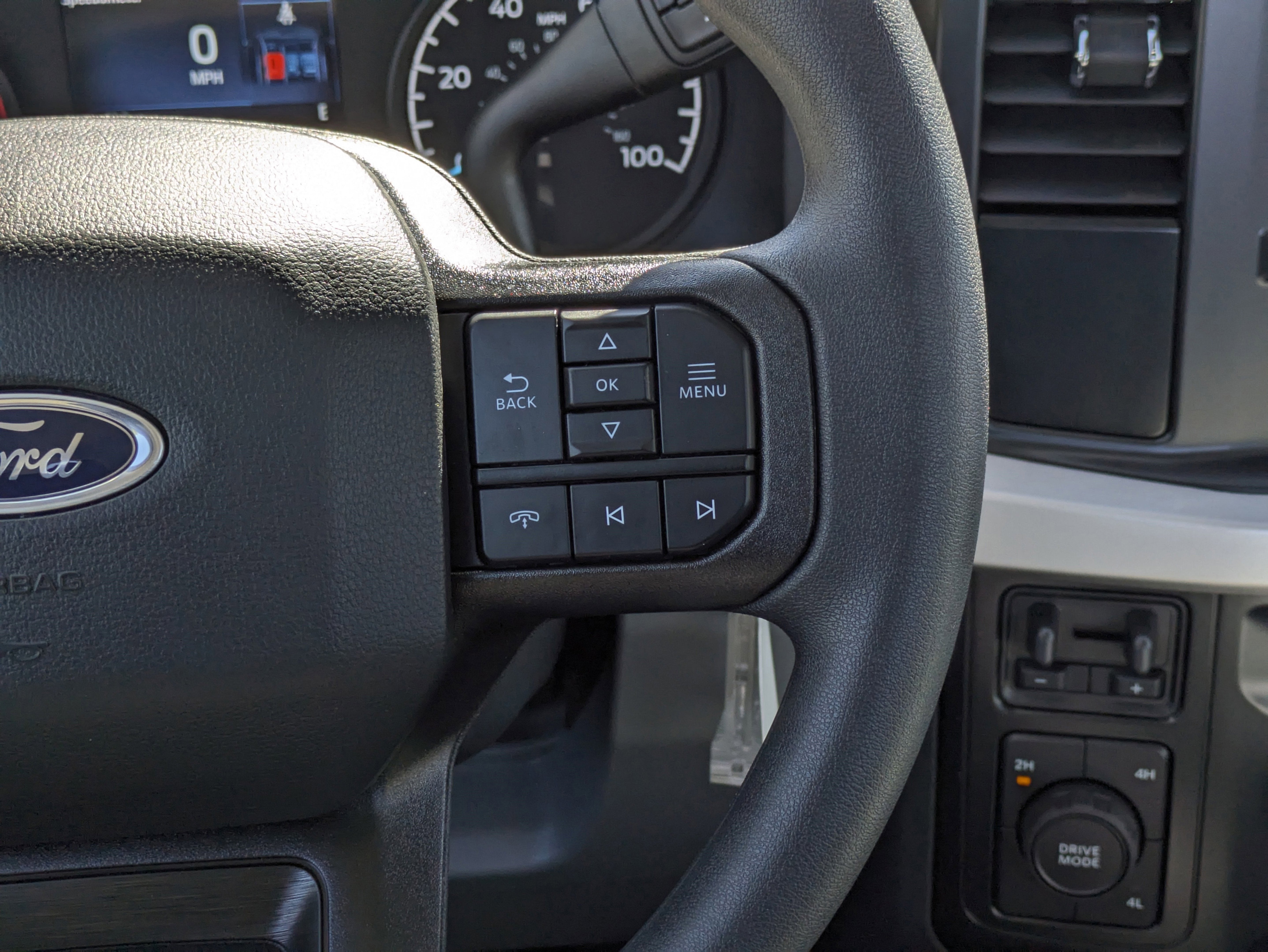 2025 Ford F-550SD XL