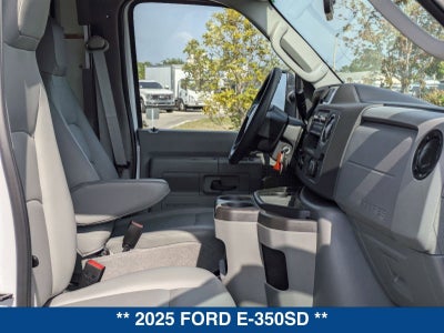 2025 Ford E-350SD E-350 SRW