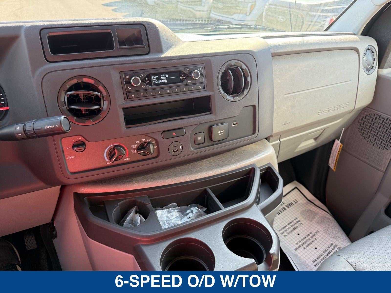 2026 Ford E-350SD E-350 SRW