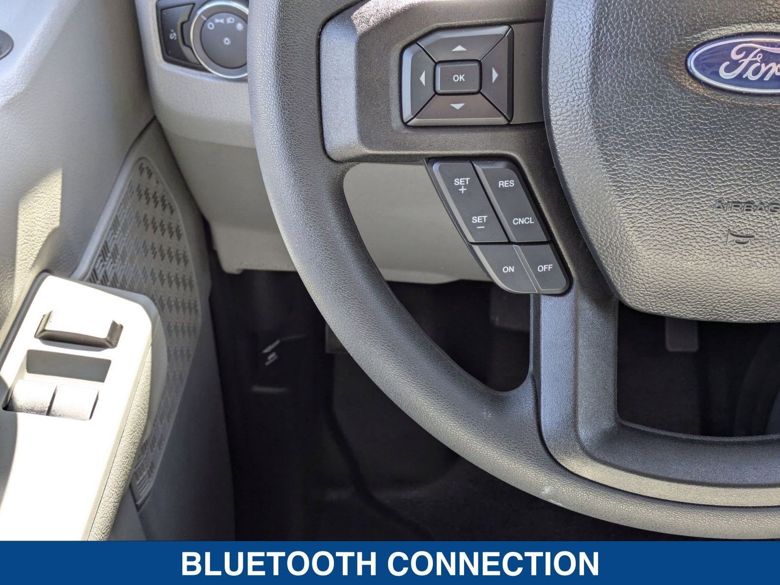 2025 Ford E-350SD E-350 SRW