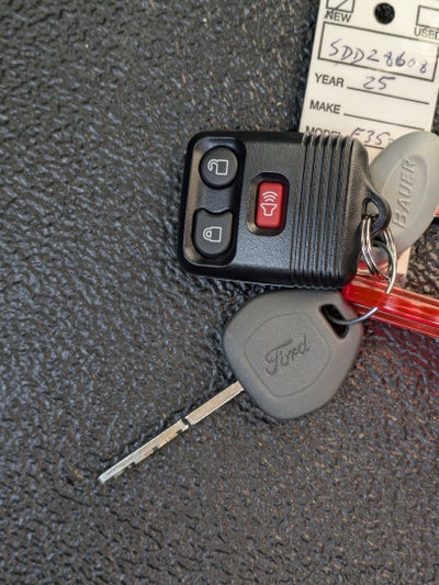 2025 Ford E-350SD E-350 SRW