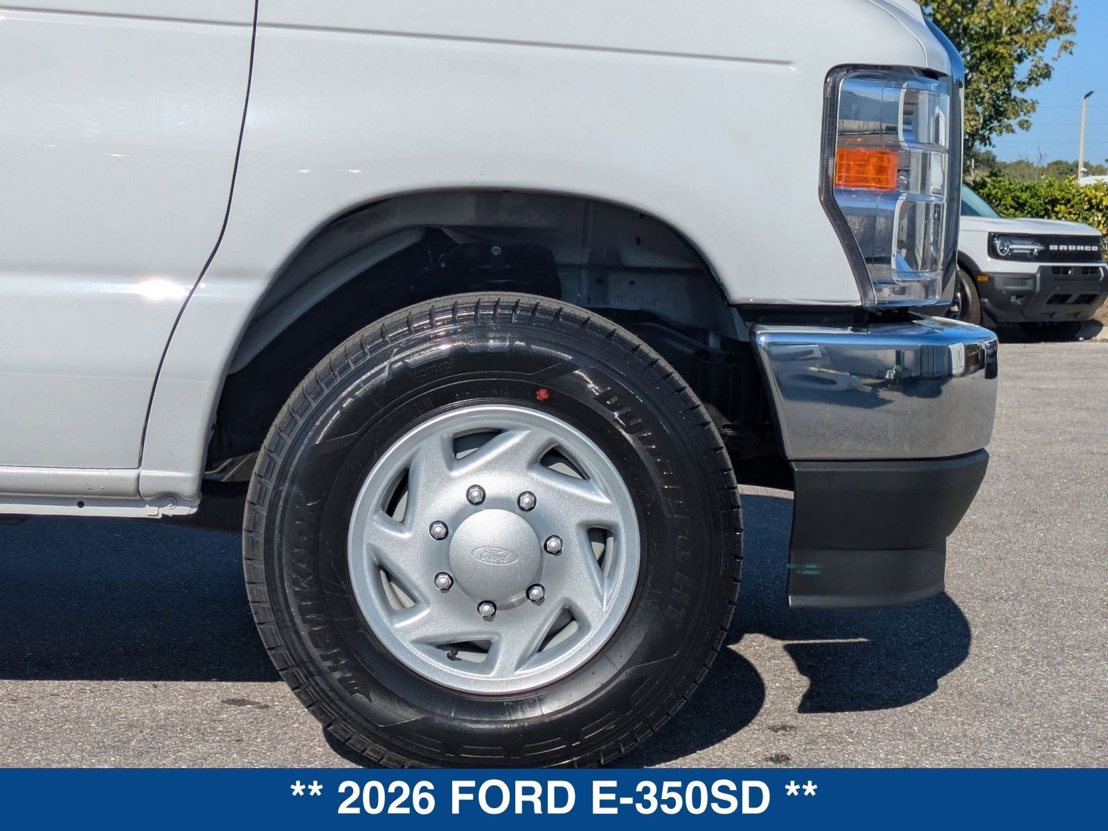 2026 Ford E-350SD E-350 SRW