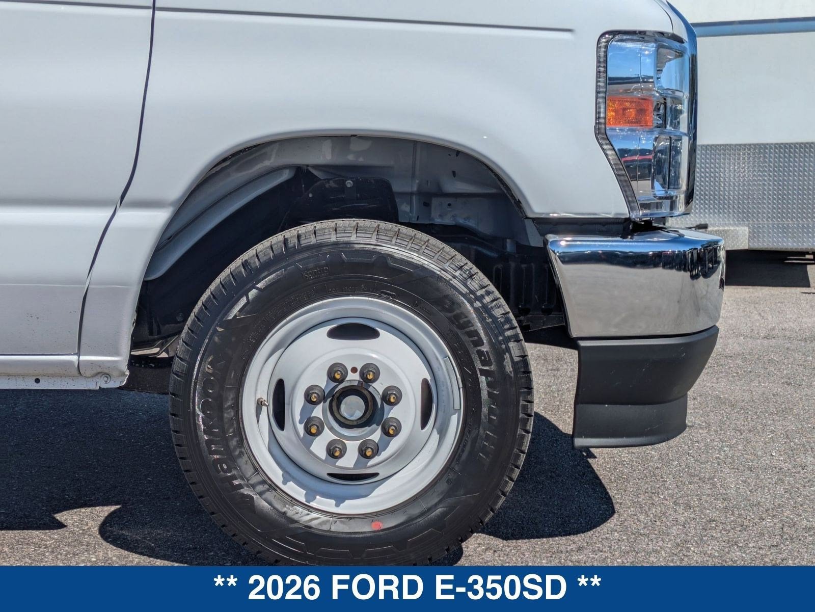 2026 Ford E-350SD E-350 SRW
