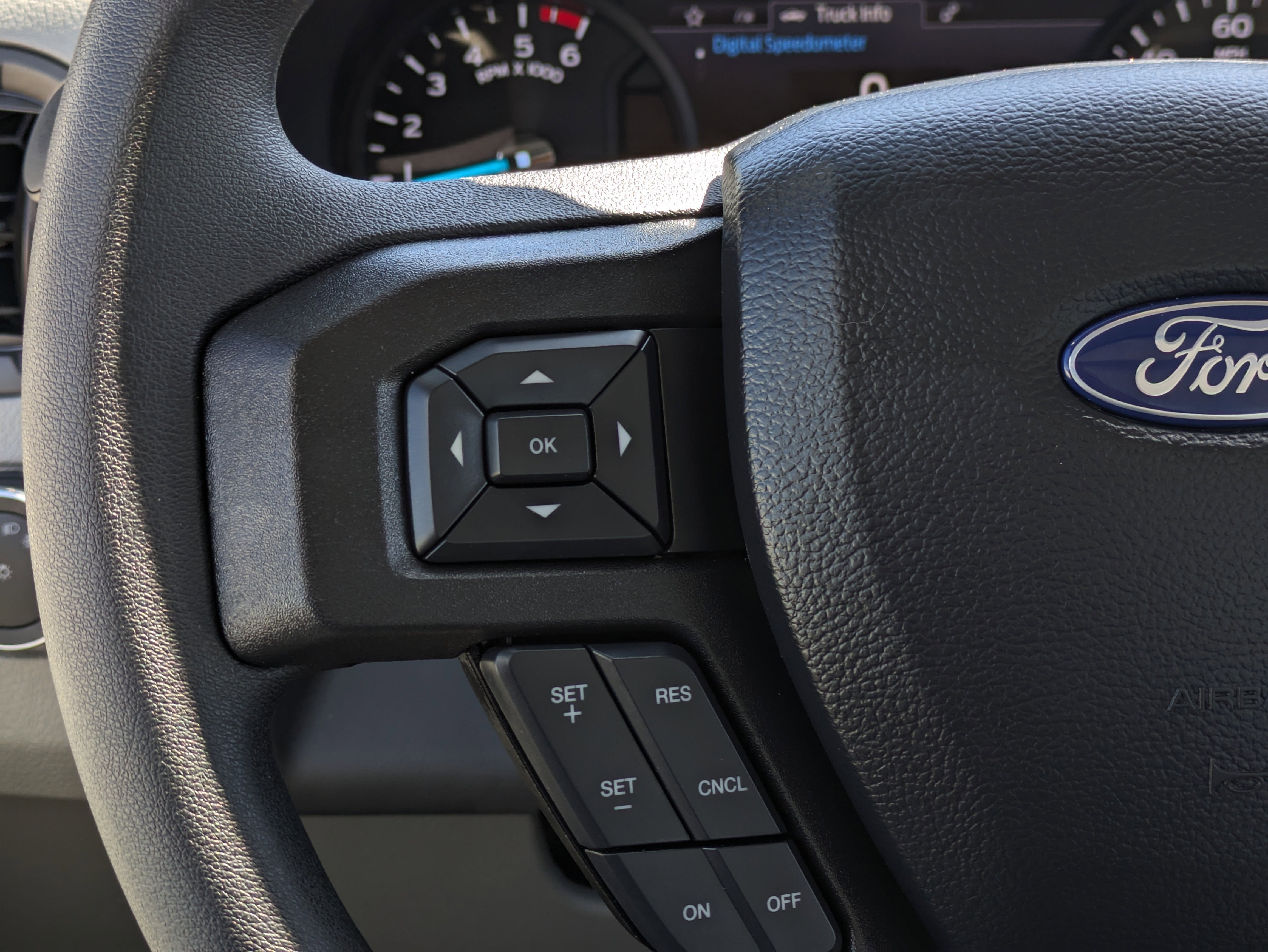 2026 Ford E-350SD E-350 SRW