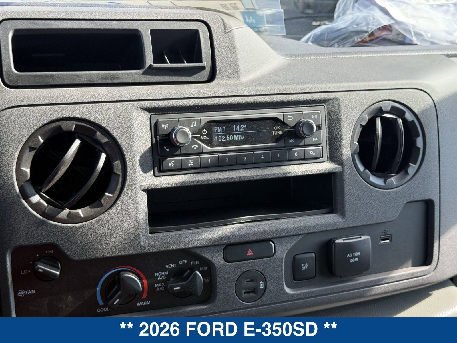 2026 Ford E-350SD E-350 SRW