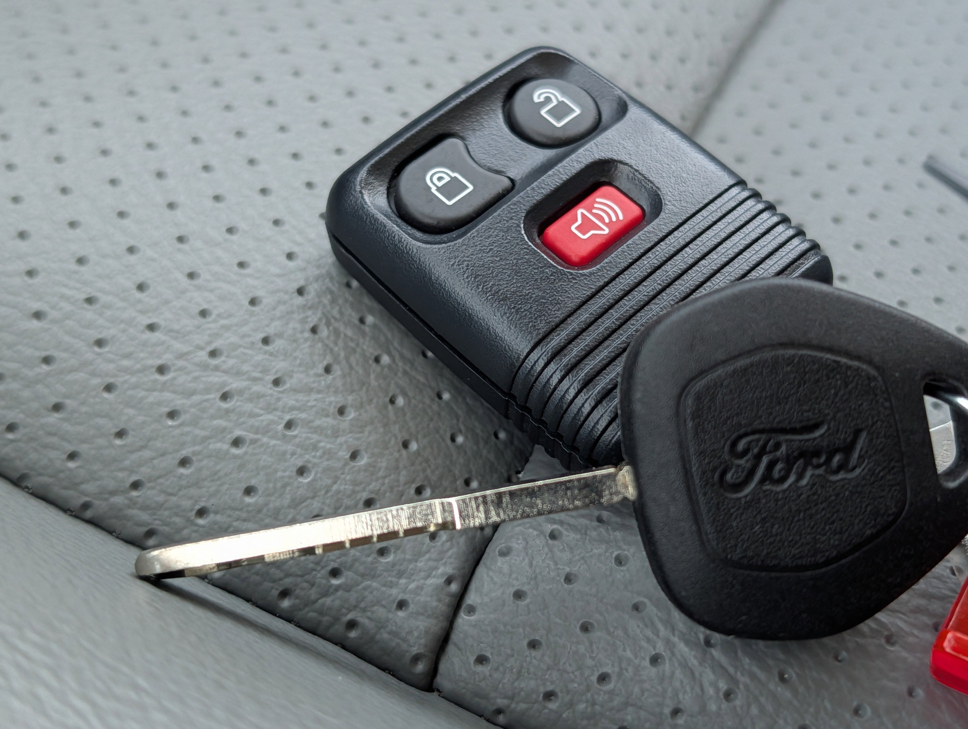 2026 Ford E-350SD E-350 SRW