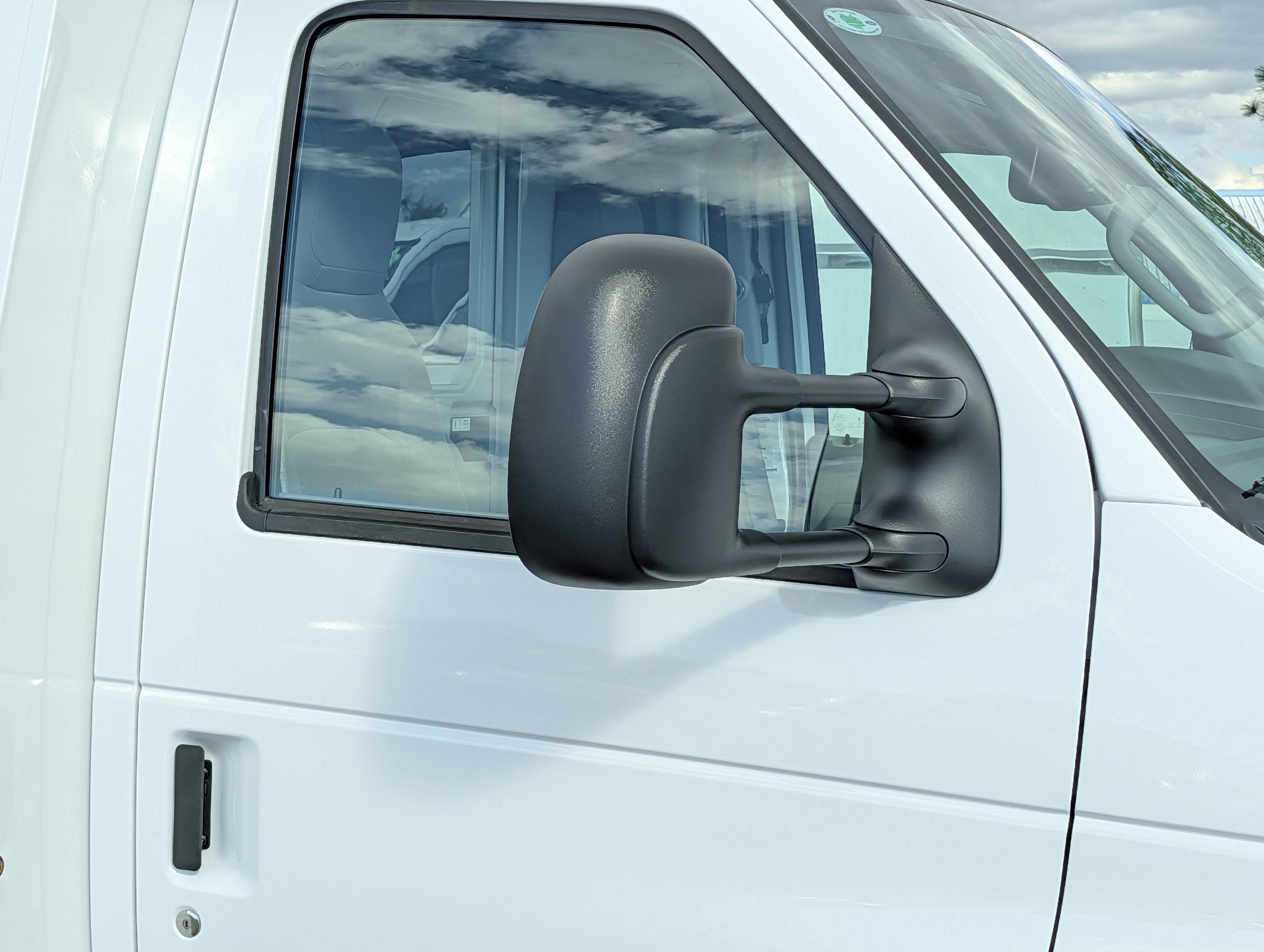 2026 Ford E-350SD E-350 SRW