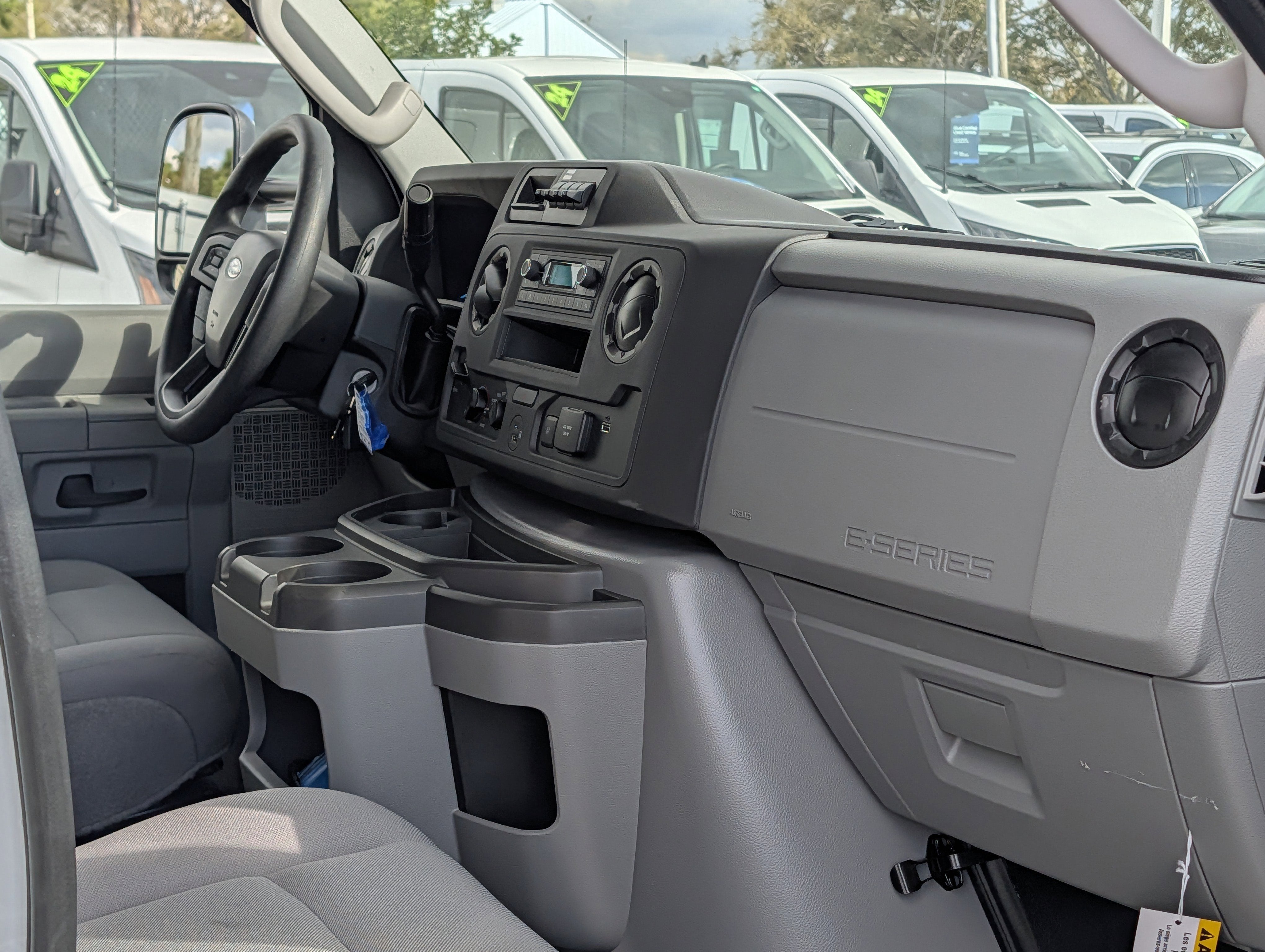 2026 Ford E-350SD E-350 SRW