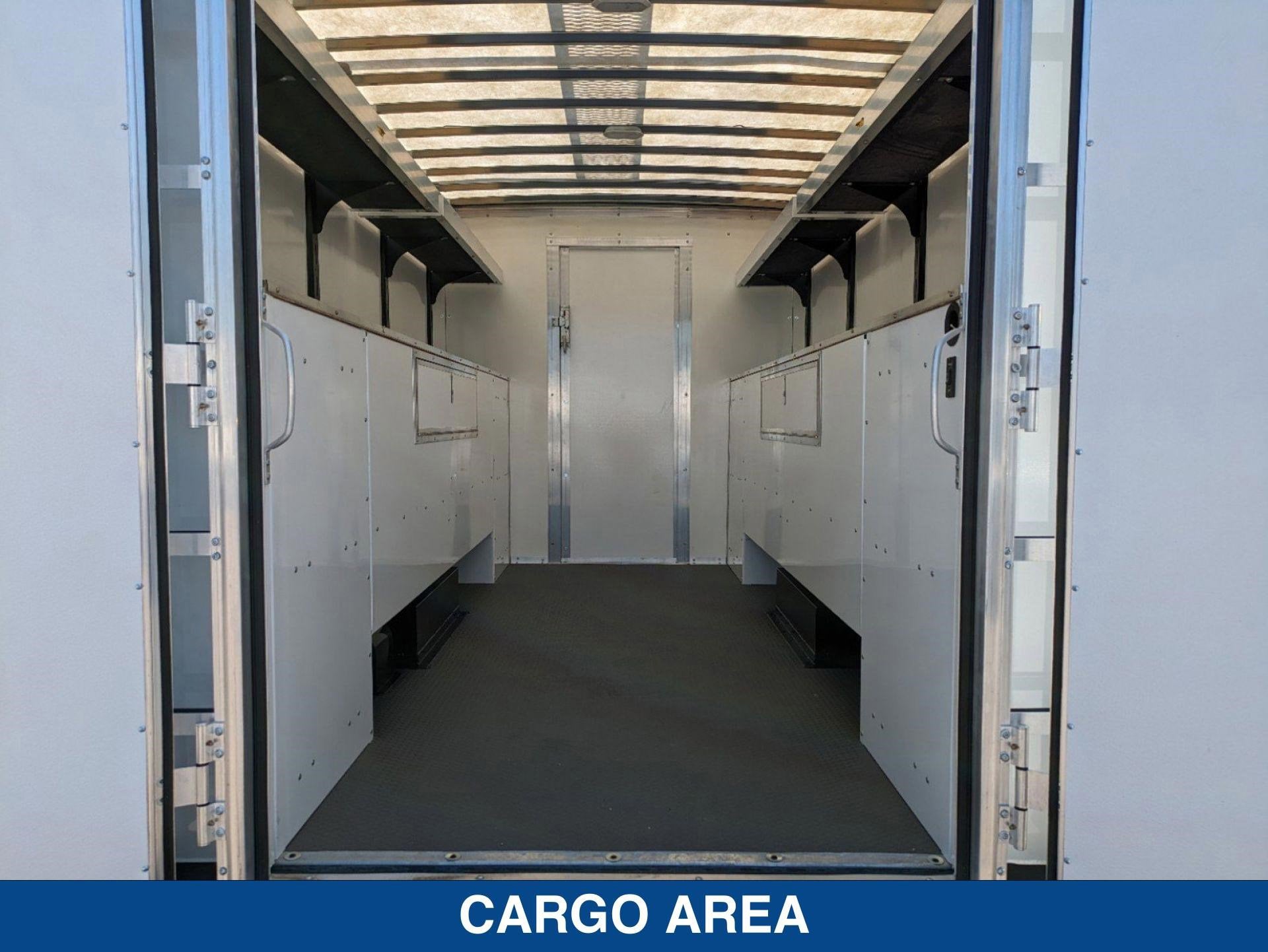 2025 Ford E-Series Cutaway E-350 SRW