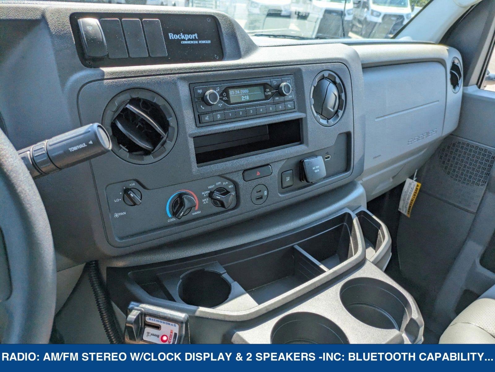 2025 Ford E-Series Cutaway E-350 SRW