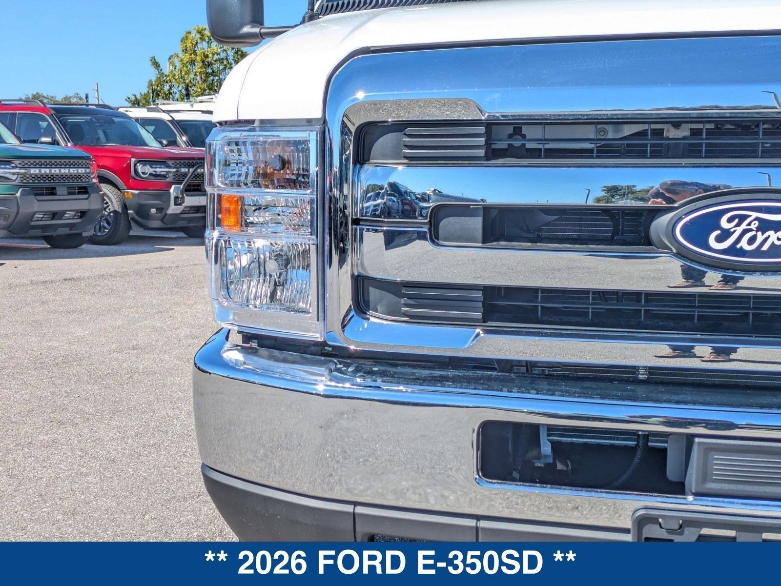 2026 Ford E-350SD E-350 SRW