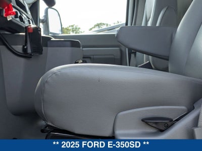 2025 Ford E-350SD E-350 SRW