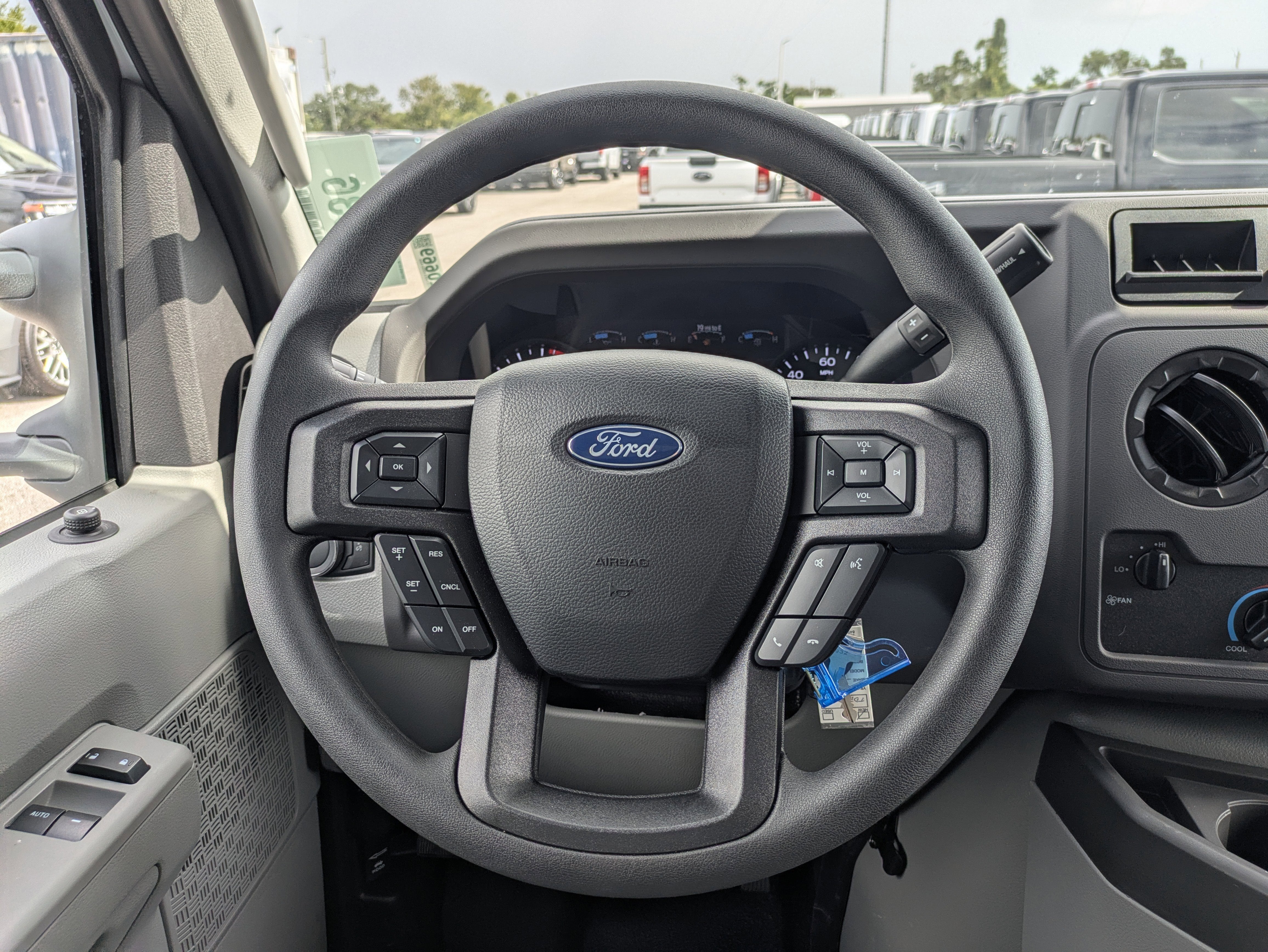 2026 Ford E-350SD E-350 SRW